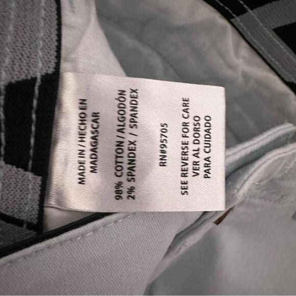 NWT Denali Men’s Blue Bermuda Shorts Size 32 - Picture 5 of 6